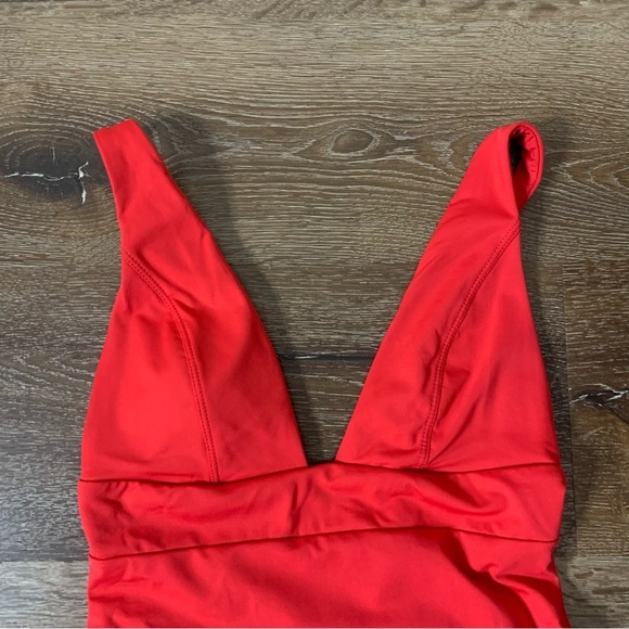 Andie red Womens Sardinia v neck one piece swimsuit XS NWT - Picture 3 of 9